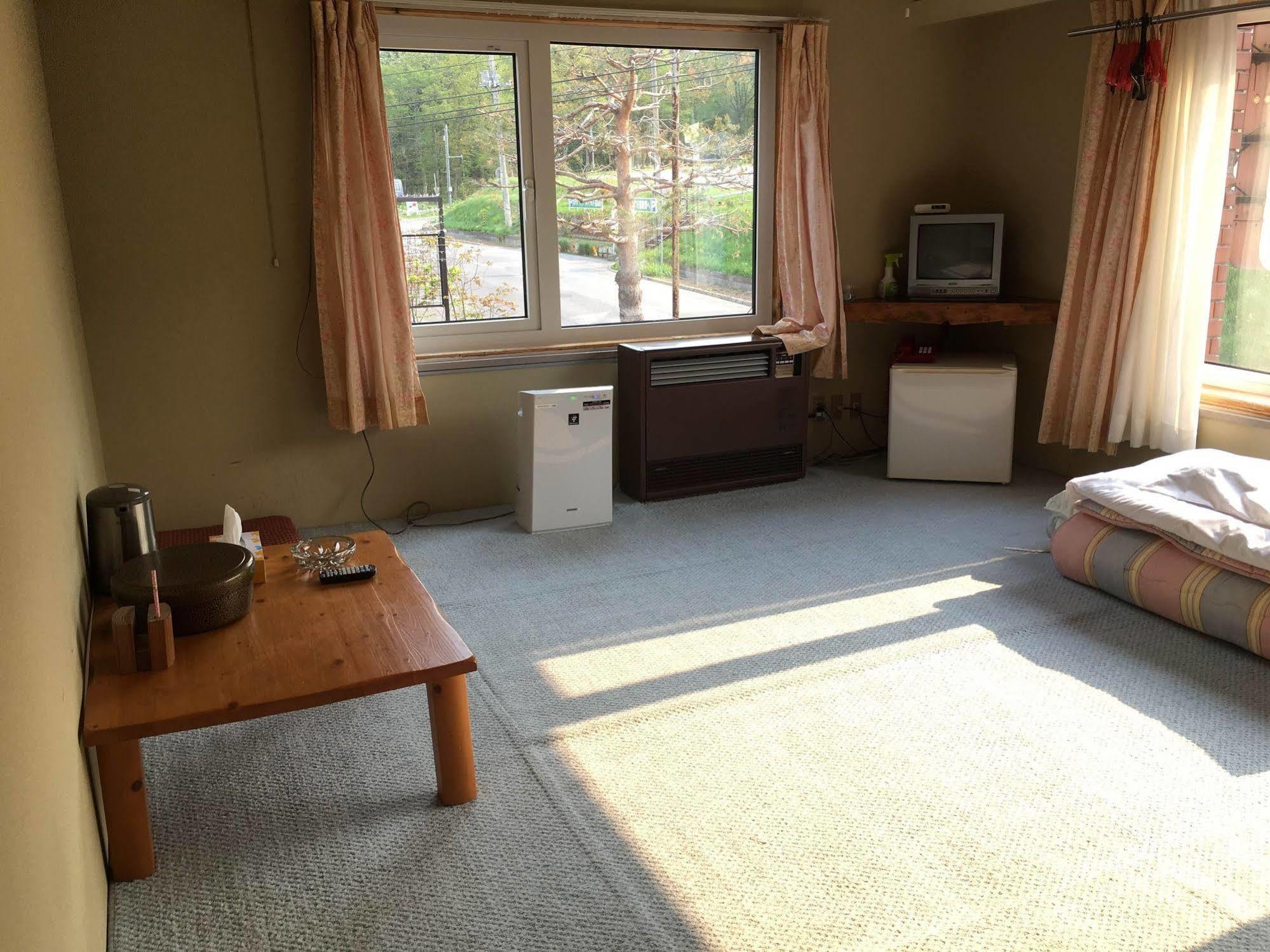 Hokuseiso Hotel NakaNakafurano Kültér fotó